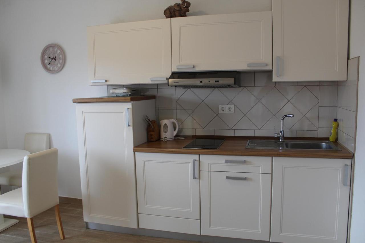 Nikola Leko Guest House Хвар Екстер'єр фото