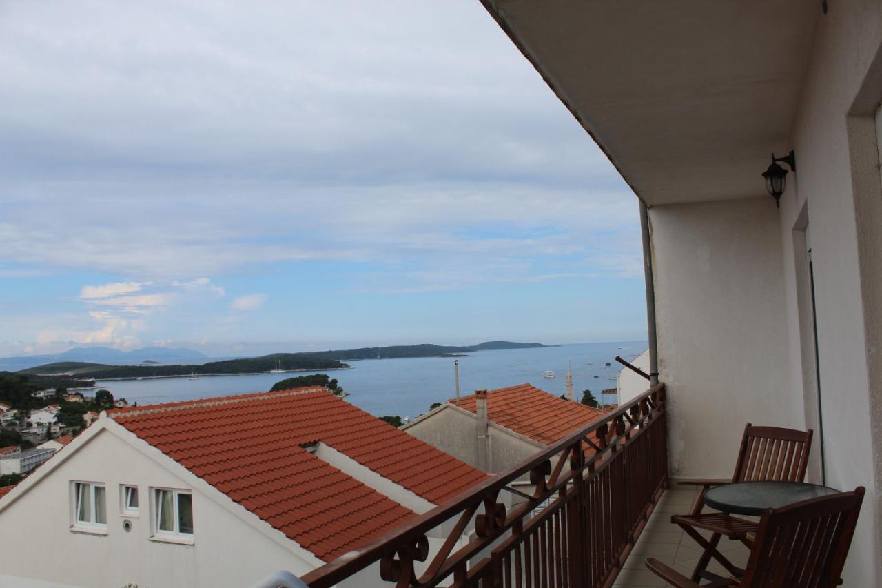 Nikola Leko Guest House Хвар Екстер'єр фото