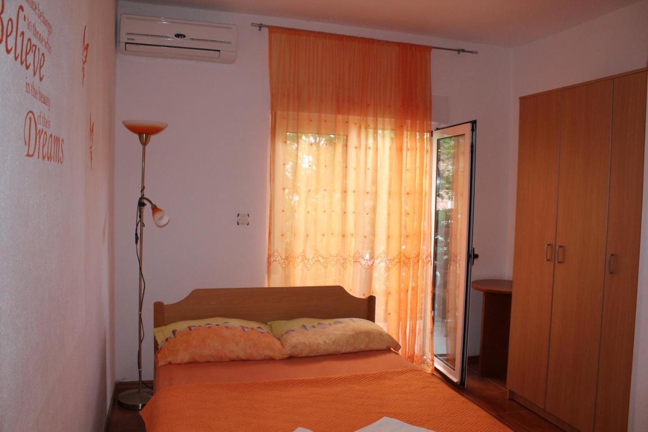 Nikola Leko Guest House Хвар Екстер'єр фото