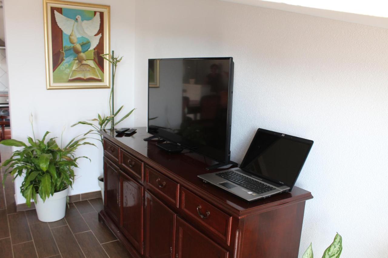 Nikola Leko Guest House Хвар Екстер'єр фото