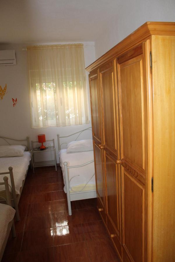 Nikola Leko Guest House Хвар Екстер'єр фото